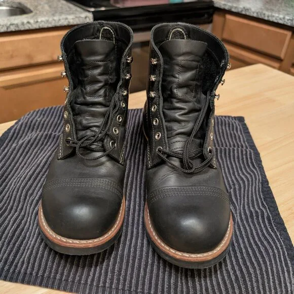 Red Wing Iron Ranger 8084 men's size 8D boots in black harness leather - Picture 3 of 9